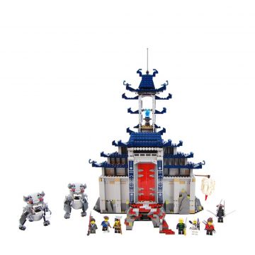NINJAGO TEMPLE OF THE ULTIMATE WEAPON