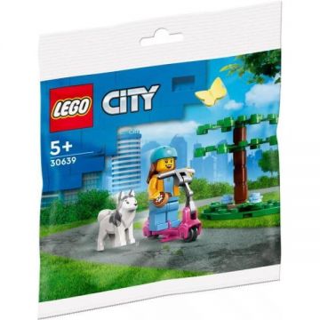 LEGO® LEGO® City - Dog Park and Scooter (30639)