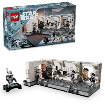 LEGO® LEGO® Star Wars™ - Imbarcarea pe Tantive IV™75387, 502 piese