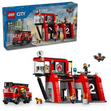 LEGO® City - Statie si camion de pompieri 60414, 843 piese