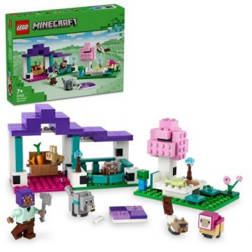 LEGO® Minecraft® - Refugiul de animale 21253, 206 piese